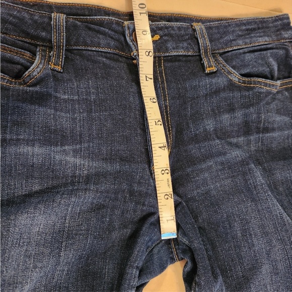 JOE'S Women's Jeans Curvy Bootcut Denim, Rikki Color Size 31, EUC Whisker Detail - Picture 4 of 6